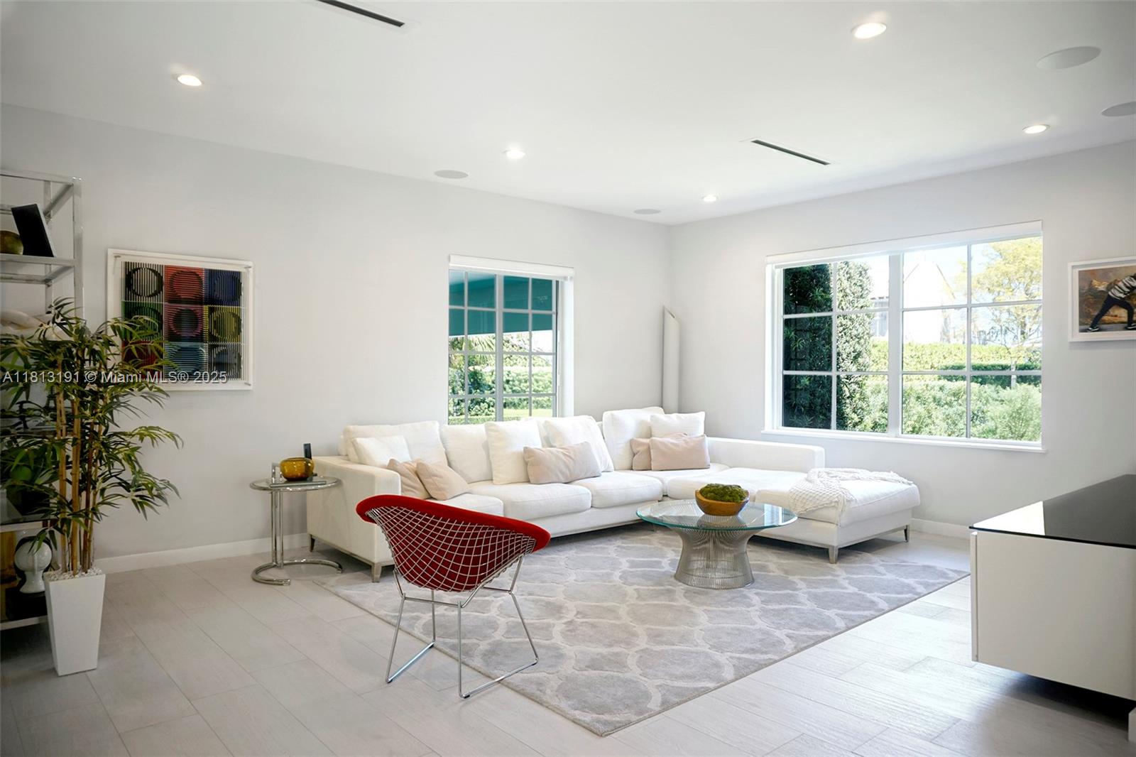 BAY POINT - Residential