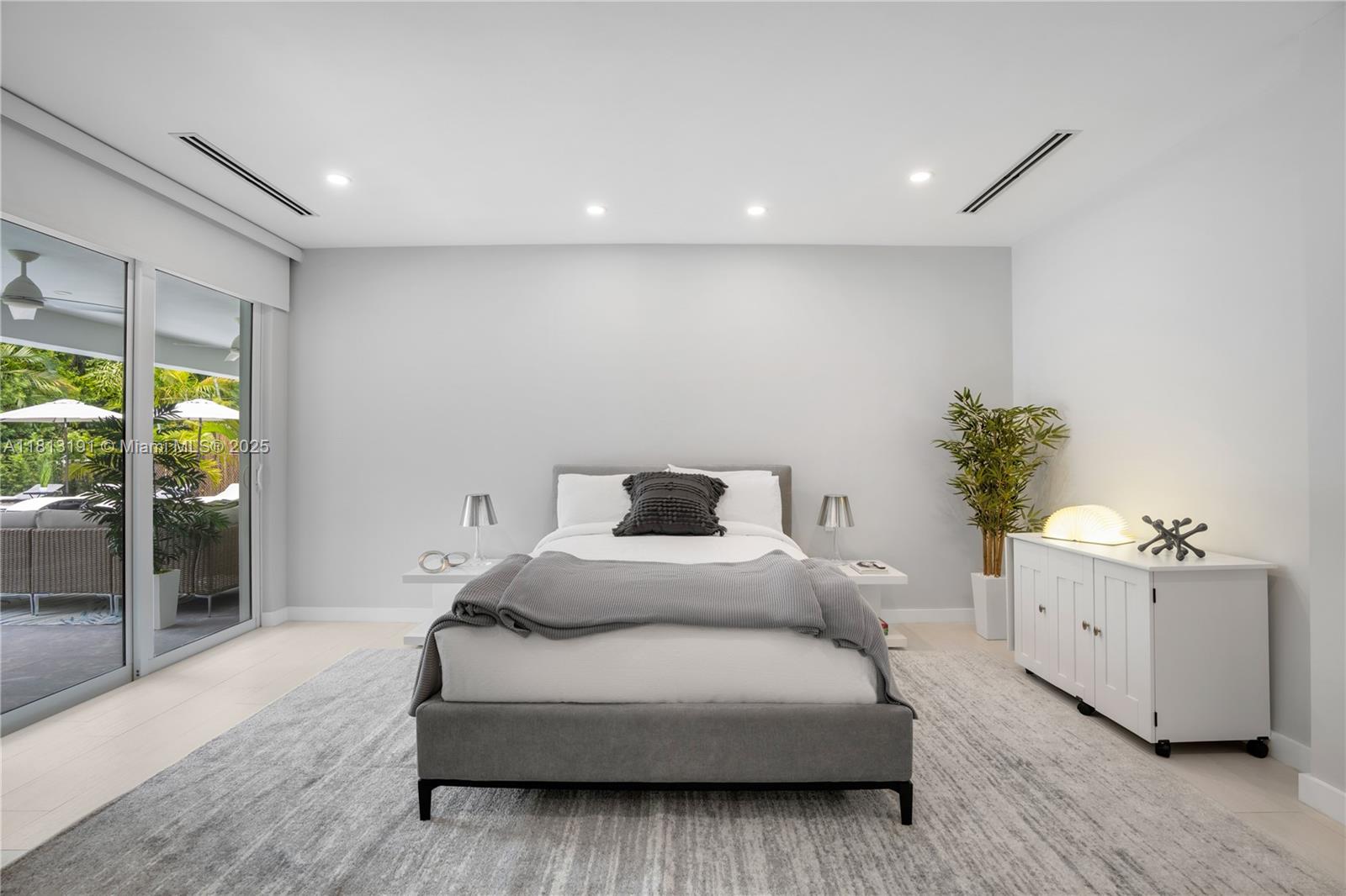 BAY POINT - Residential