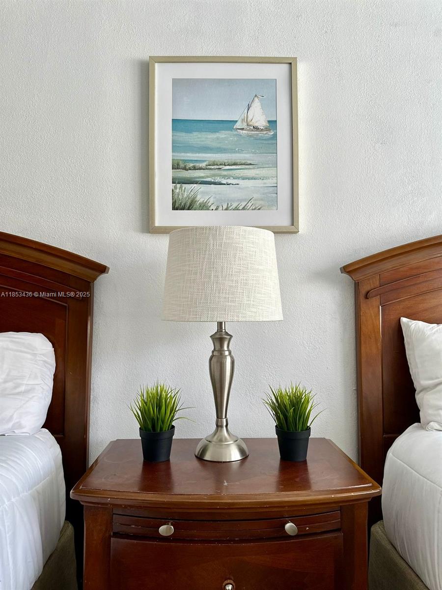 THE AVENTURA BEACH CLUB C - Residential