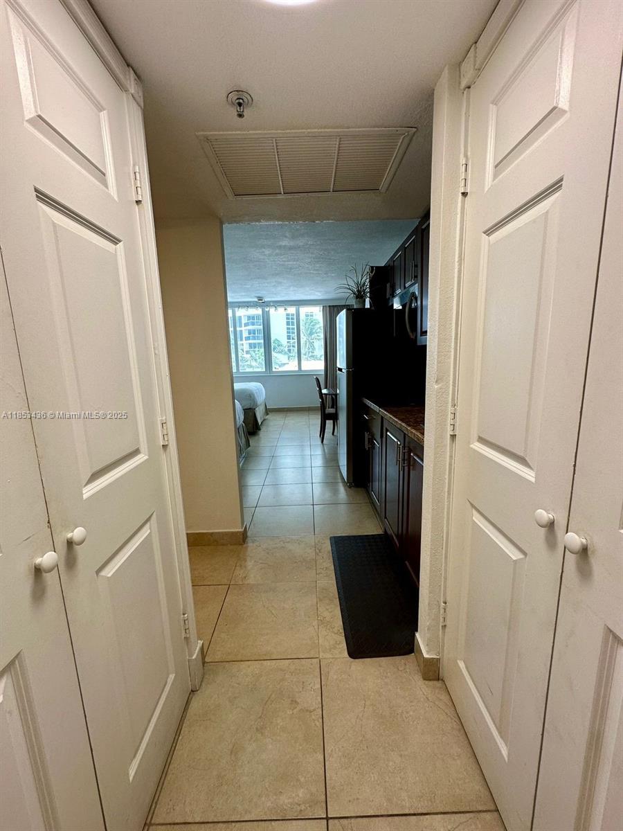19201 Collins Ave 108