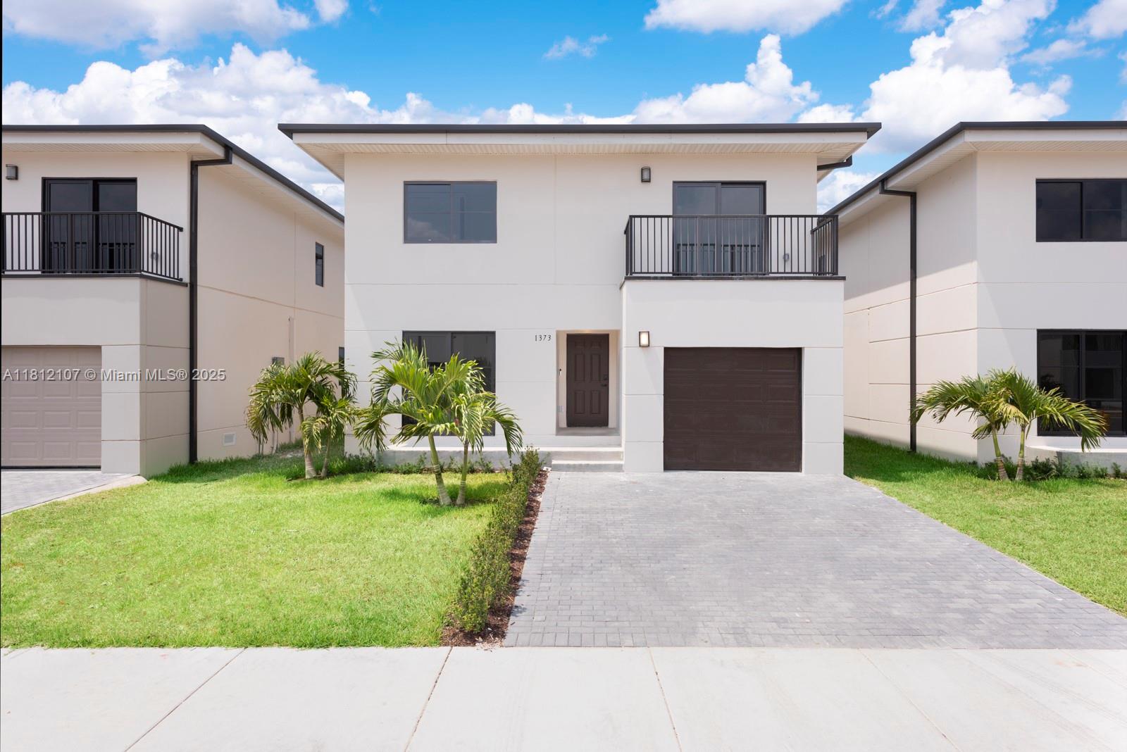 On Alba ONX Homes - Residential