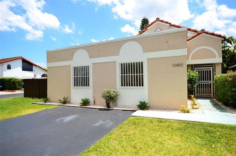 10400 SW 67th St Miami FL 33173