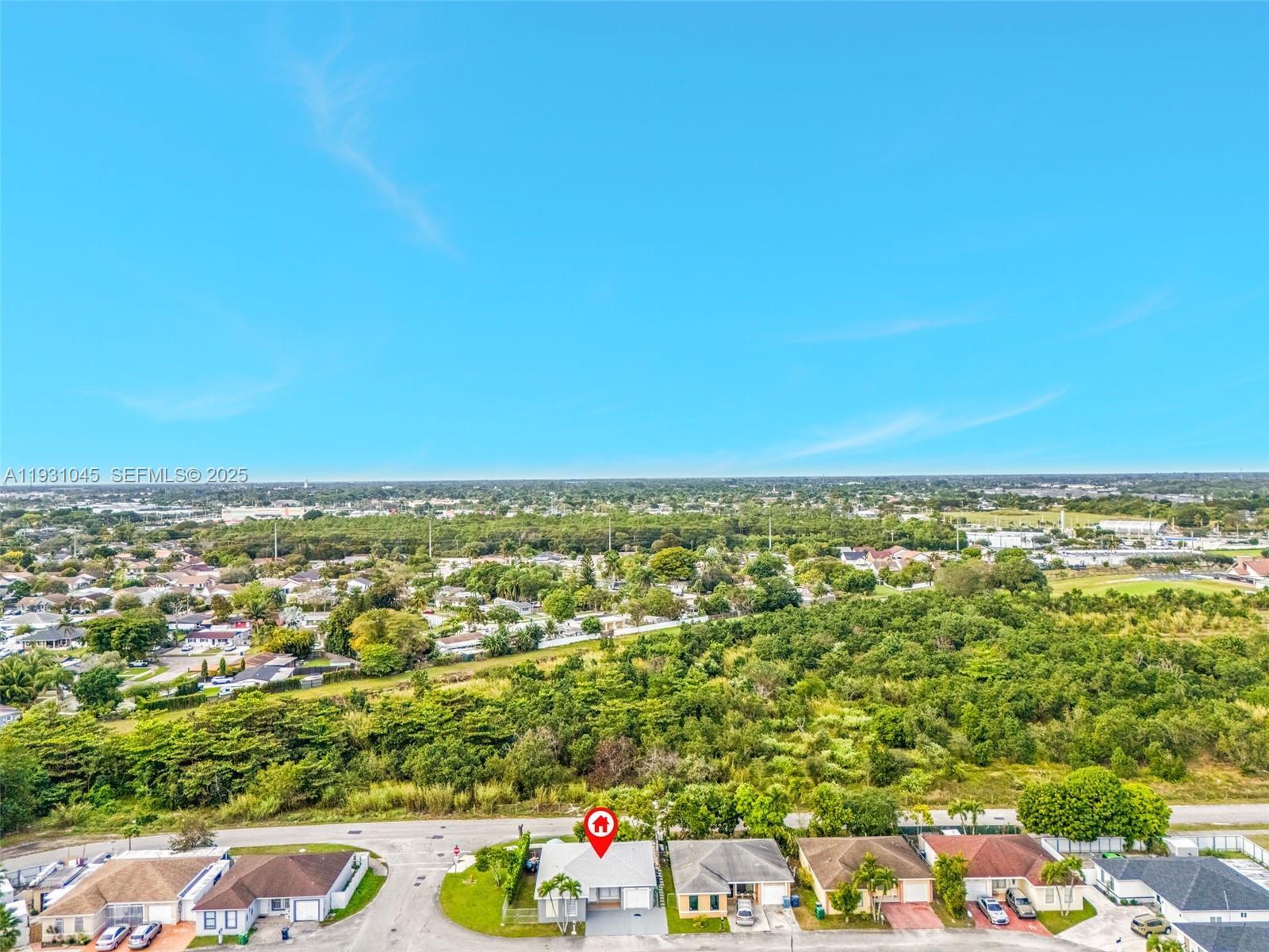 GREENWOOD VILLAS - Residential