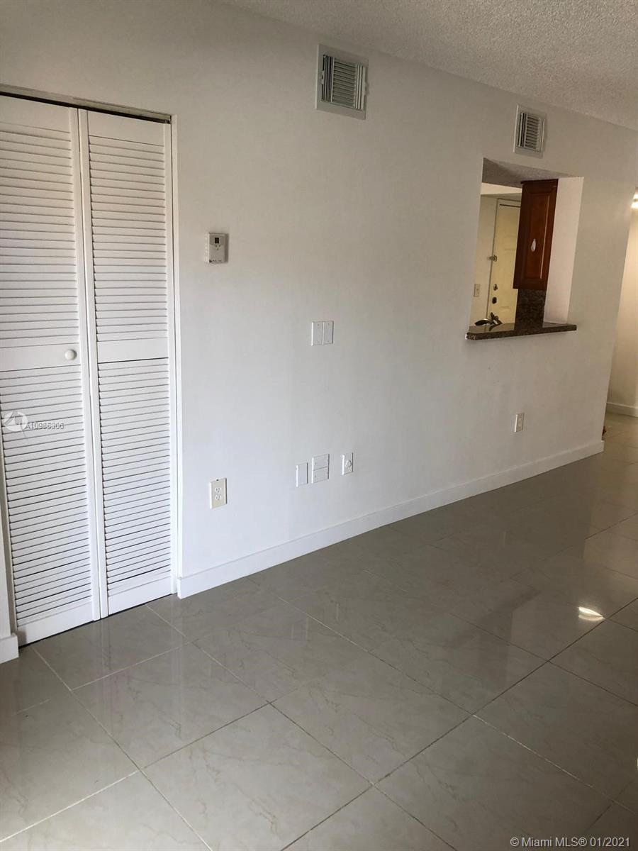 VILLA REAL CONDO NO 2 - Residential Lease