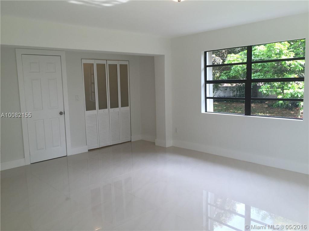 Biscayne Gardens Sec D - Residential