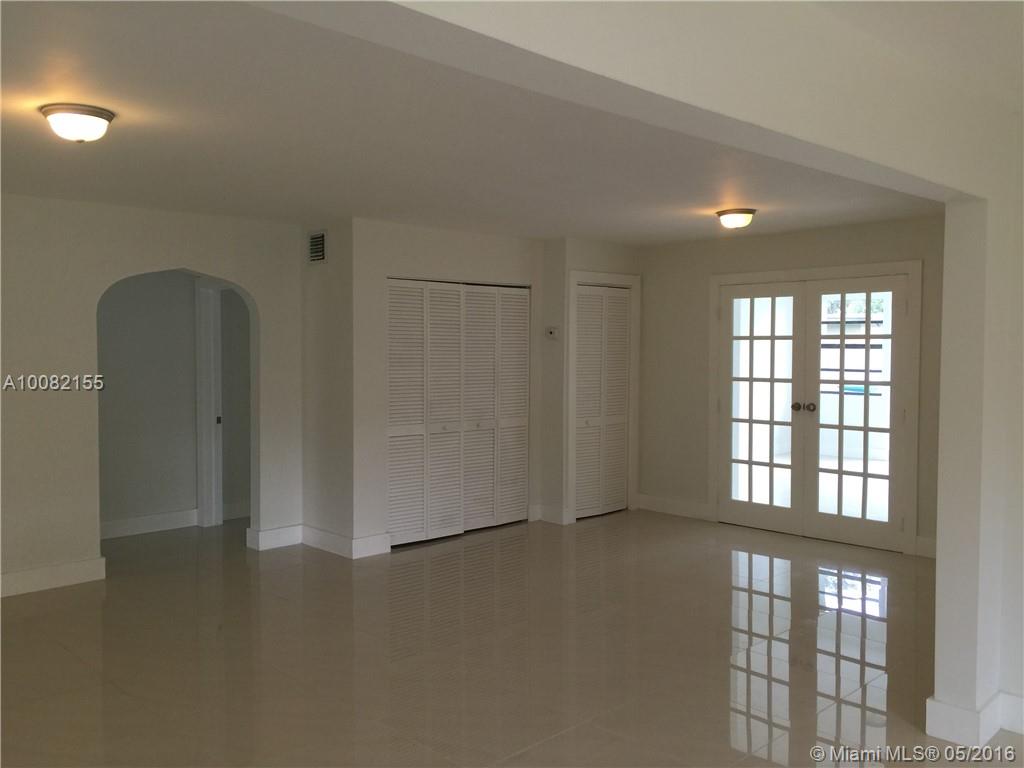 Biscayne Gardens Sec D - Residential