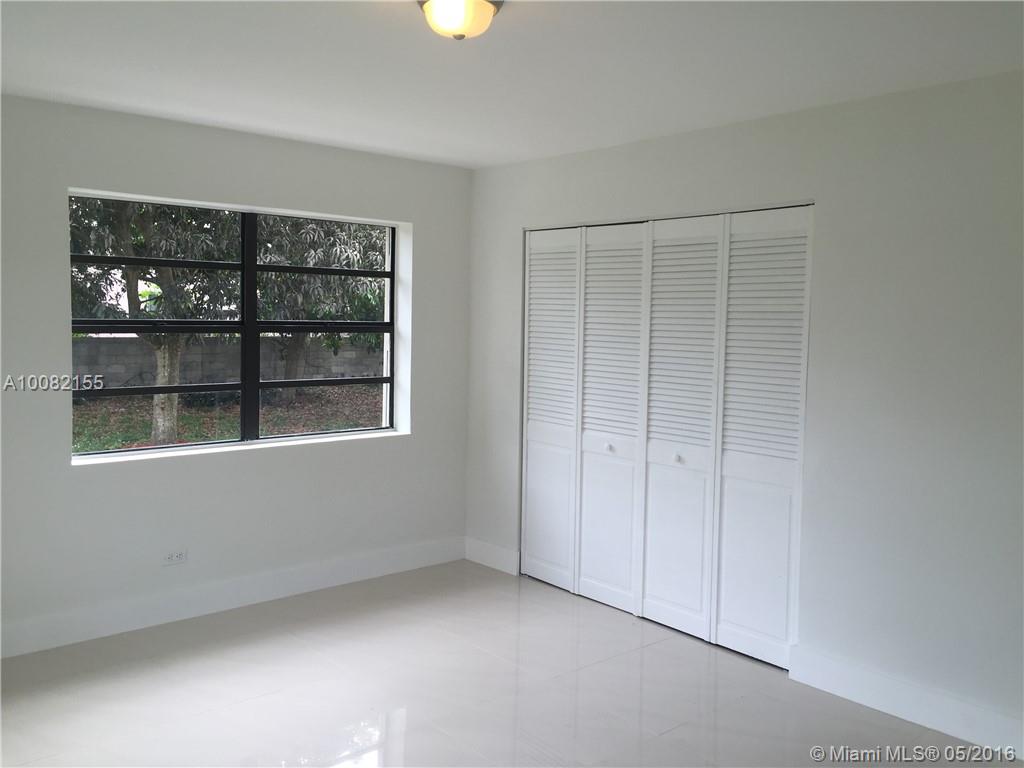 Biscayne Gardens Sec D - Residential