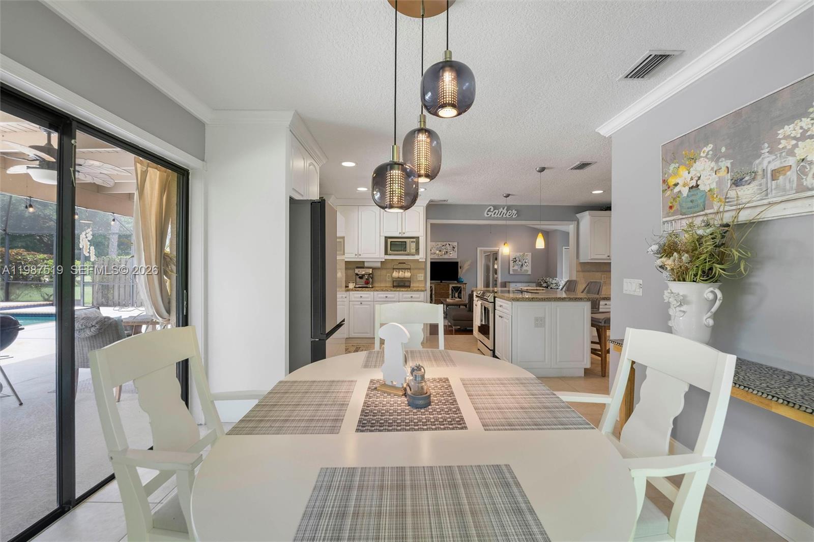 PINEWOOD GROVE OF WELLING - Residential