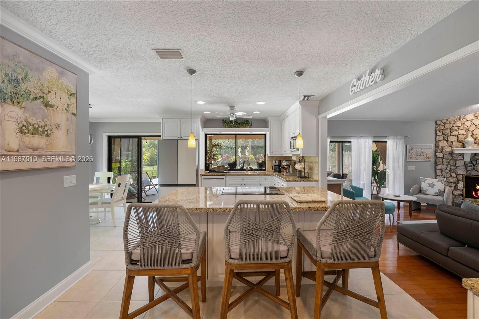 PINEWOOD GROVE OF WELLING - Residential