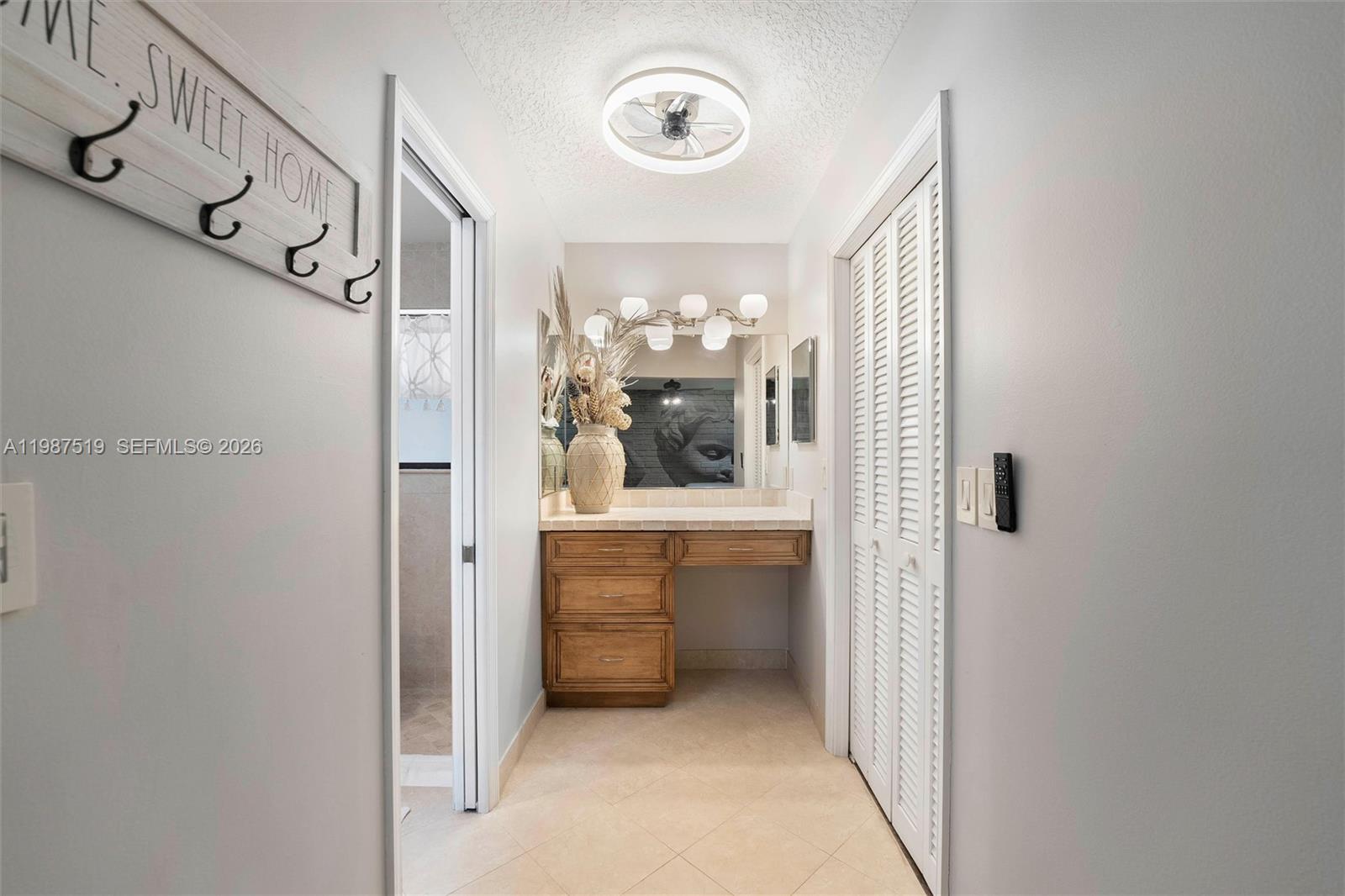 PINEWOOD GROVE OF WELLING - Residential