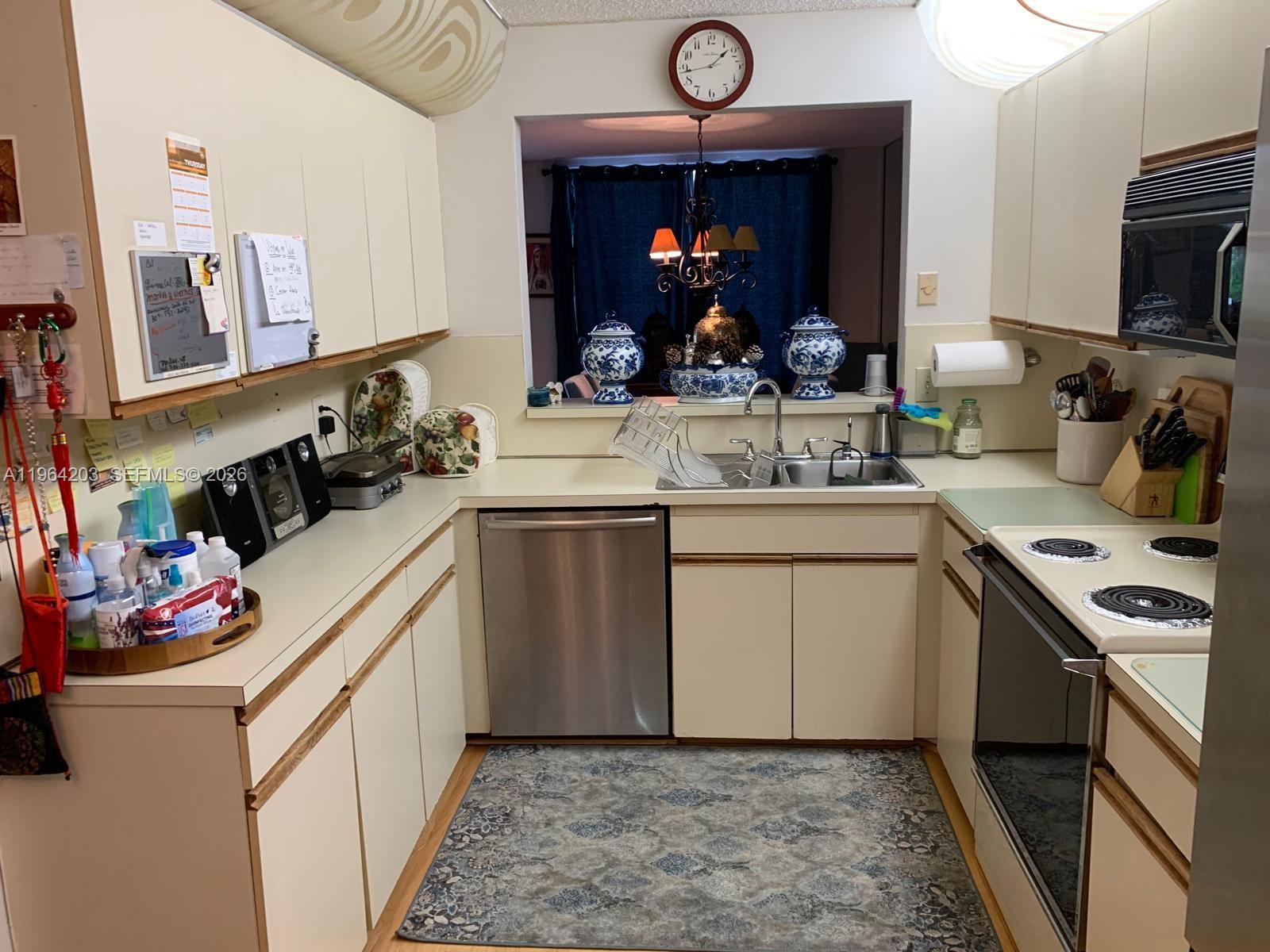 COSTA DEL SOL CONDO O - Residential