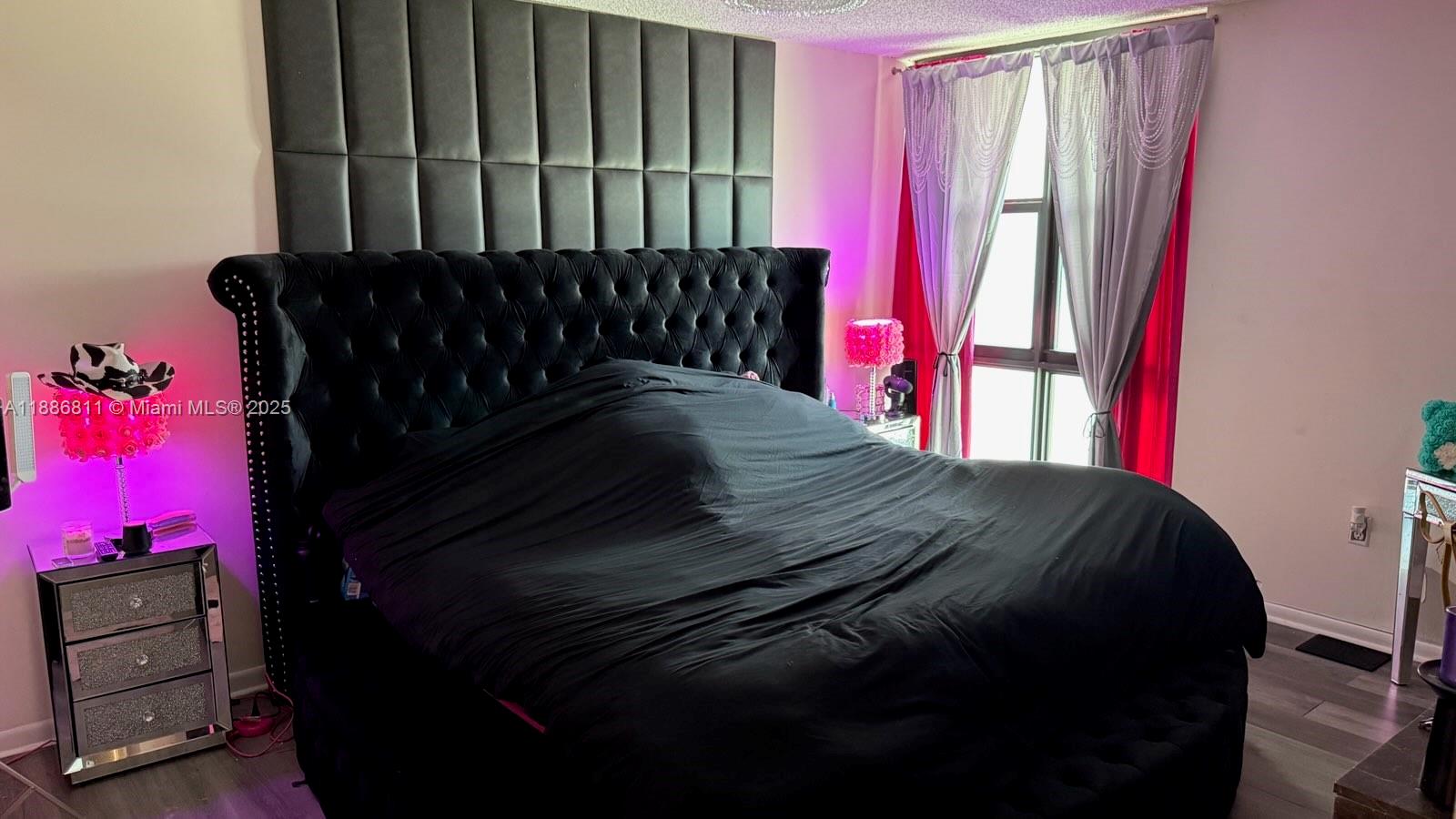 RIVER REACH CONDOMINIUM I - Residential