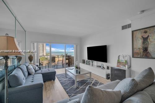 HEMISPHERES CONDO - Residential Lease