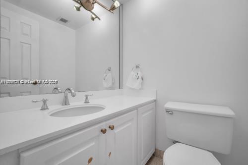 HEMISPHERES CONDO - Residential Lease