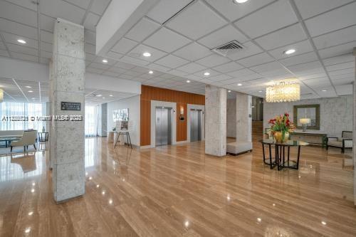 HEMISPHERES CONDO - Residential Lease