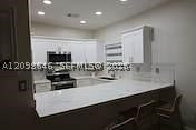 3127 NE 4th St