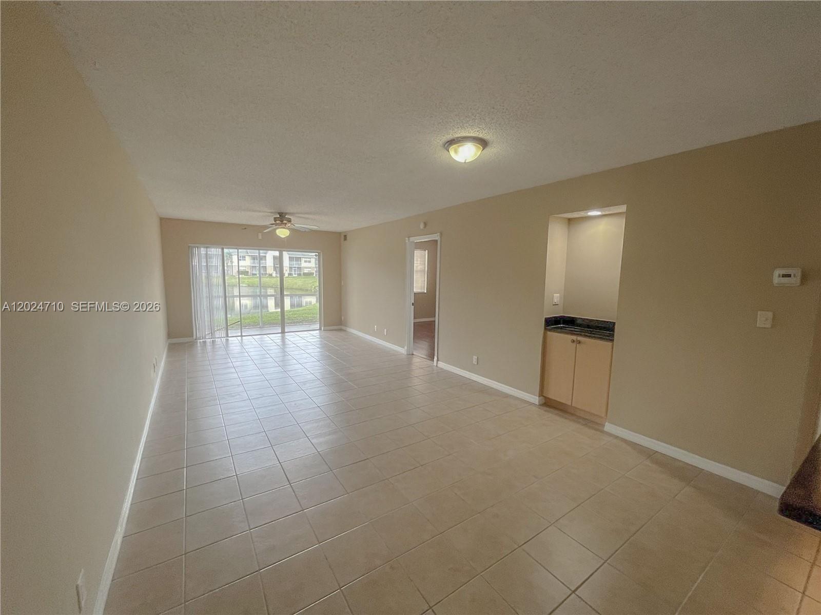 BREEZES AT PALM AIRE COND - Residential Lease