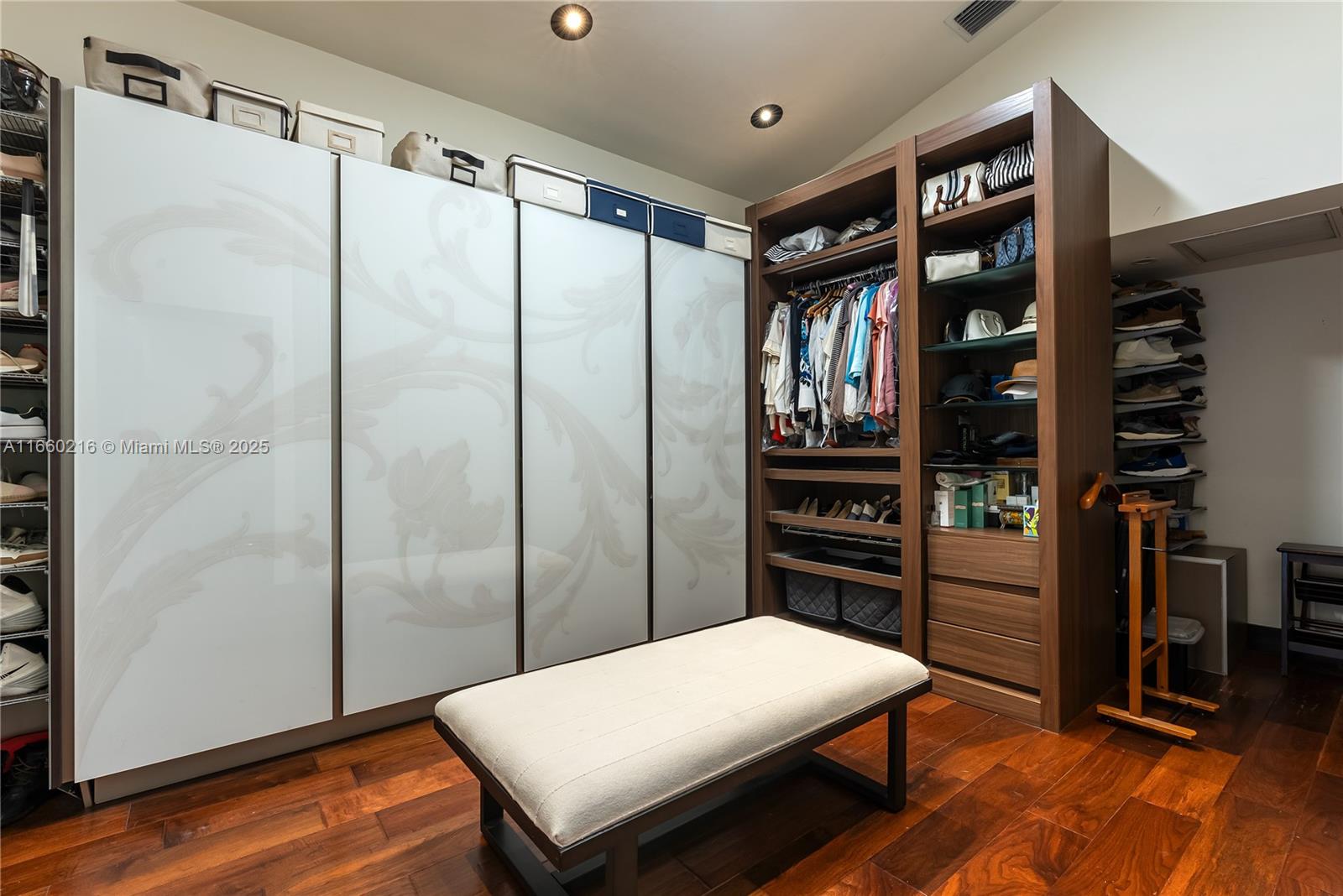 BERK ESTATES - Residential