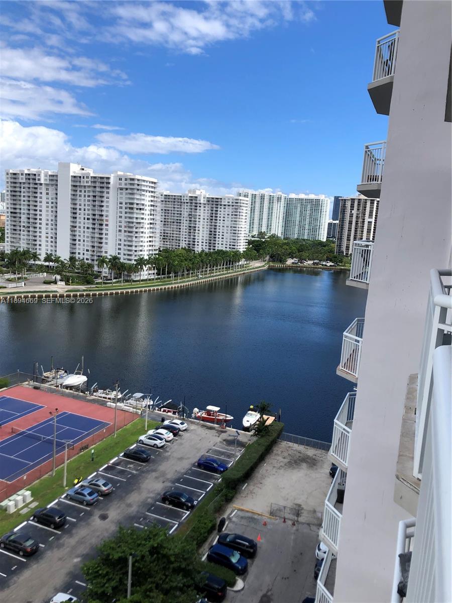 DEL PRADO MARINA - Residential