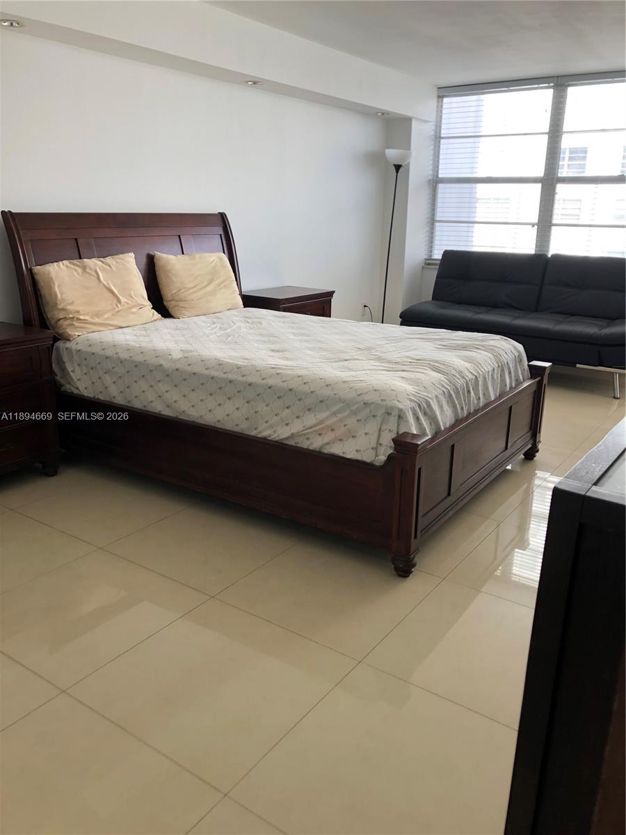 DEL PRADO MARINA - Residential