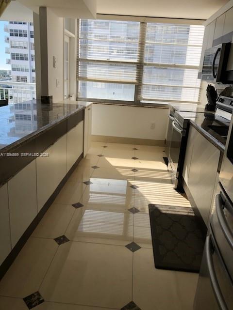 DEL PRADO MARINA - Residential
