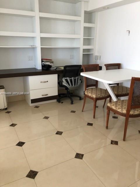 DEL PRADO MARINA - Residential
