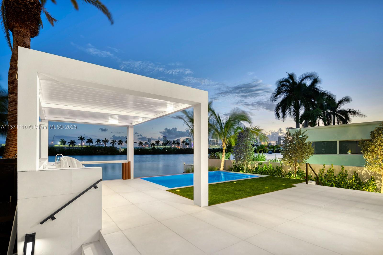 PALM ISLAND - Residential