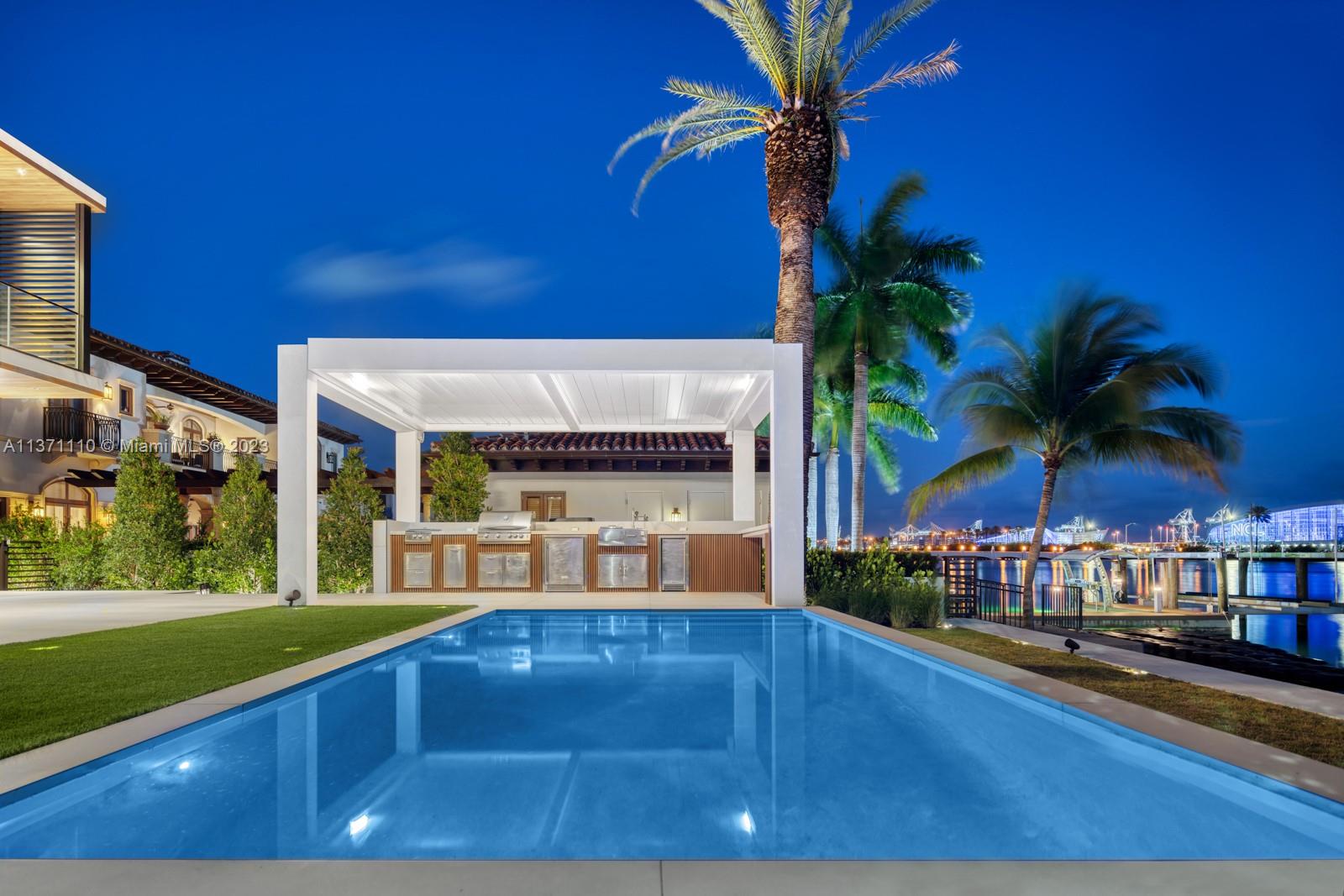 PALM ISLAND - Residential