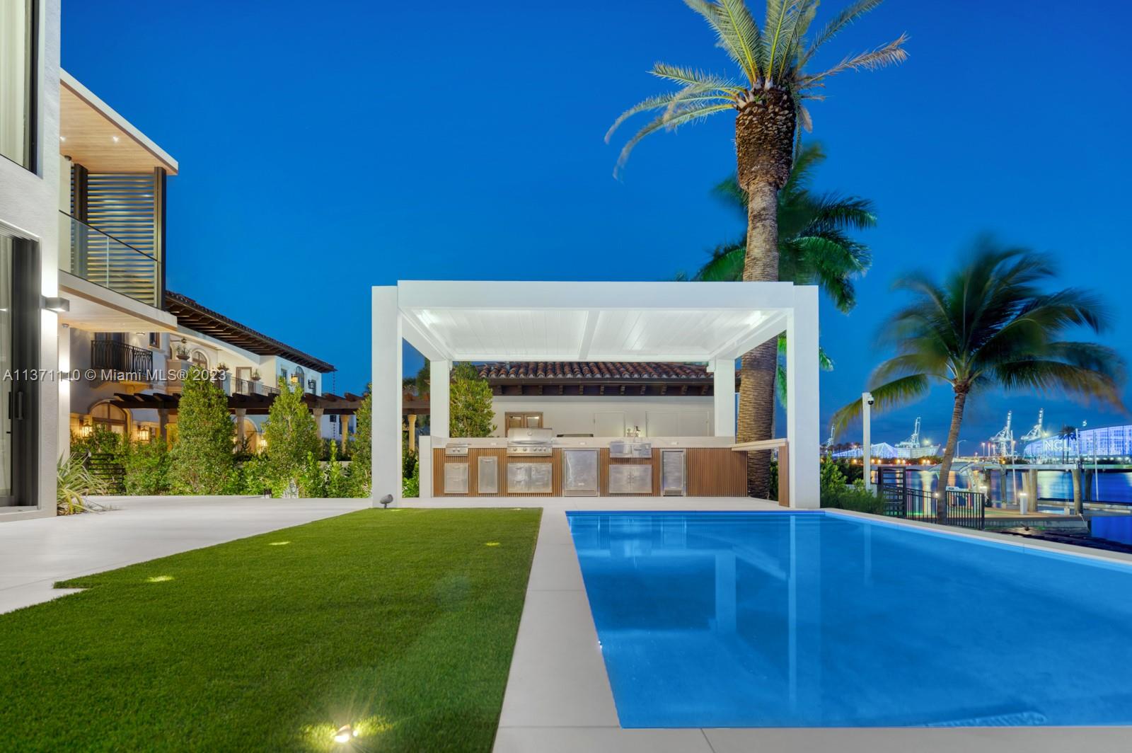 PALM ISLAND - Residential