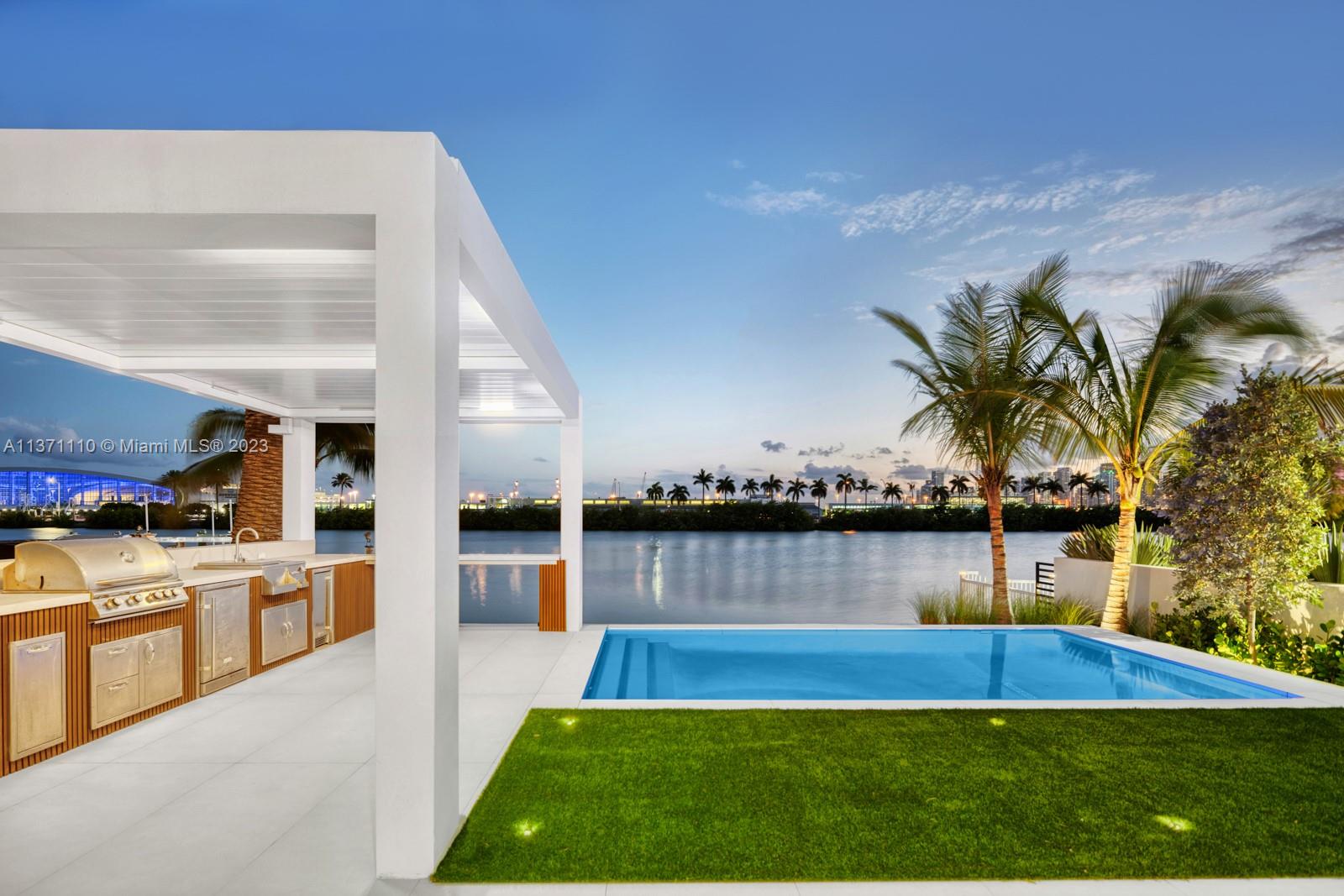 PALM ISLAND - Residential