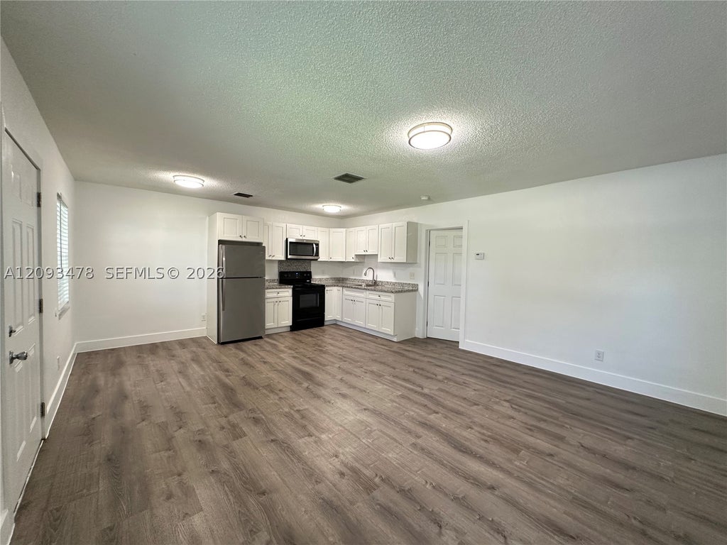 Photo of Fort Lauderdale, FL 33315 (MLS # A12093478)