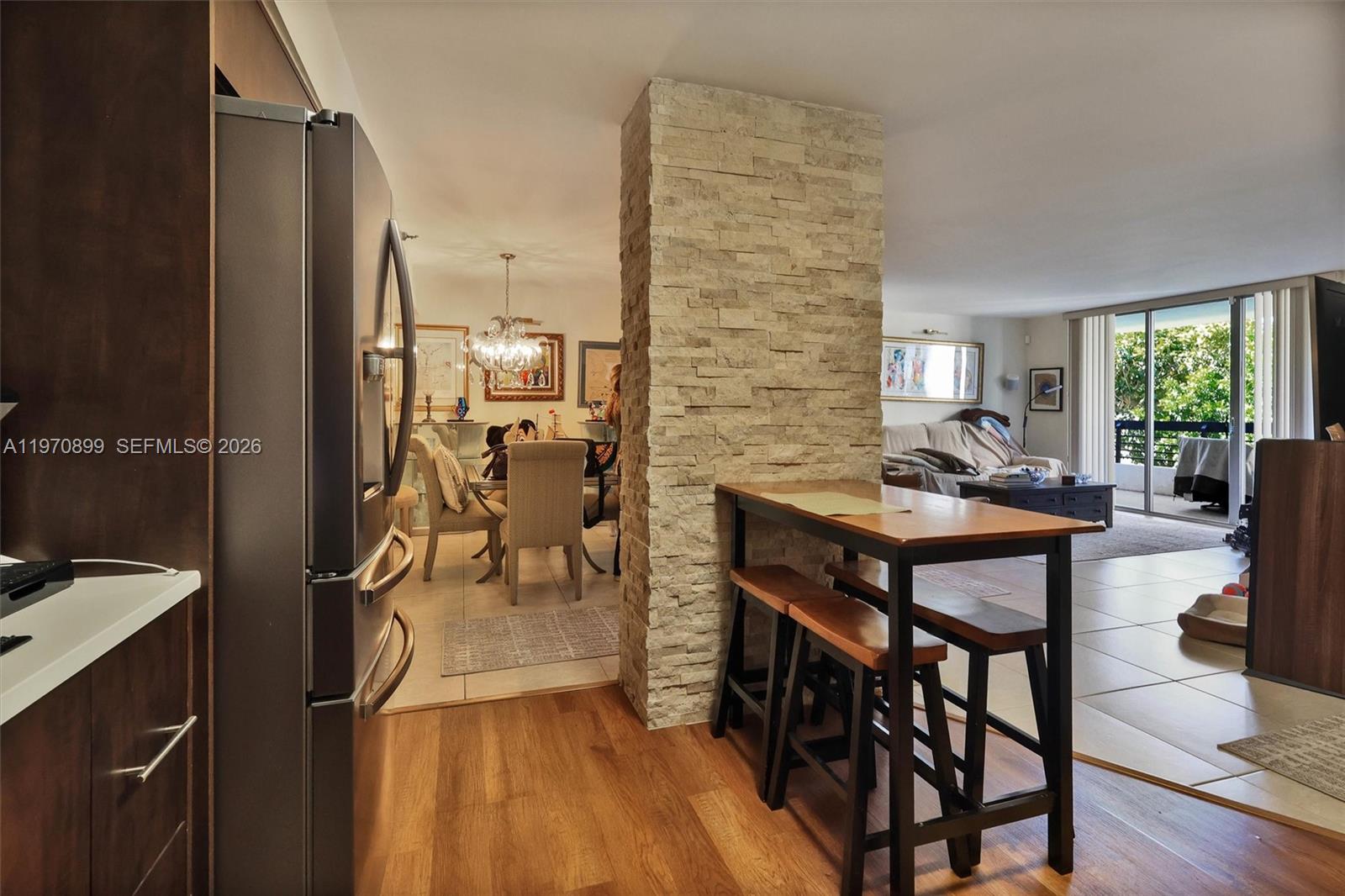 MYSTIC POINTE TOWER 400 C - Residential