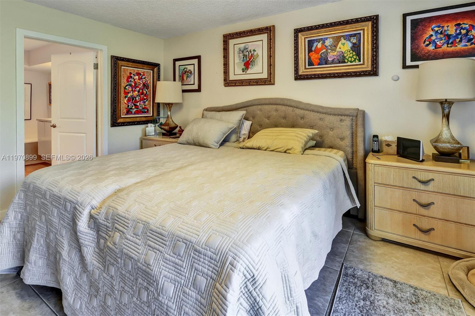 MYSTIC POINTE TOWER 400 C - Residential