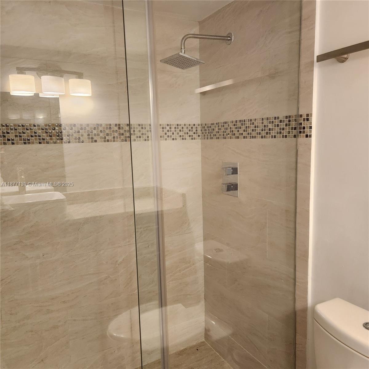 REEF WEST CONDO - Residential Lease