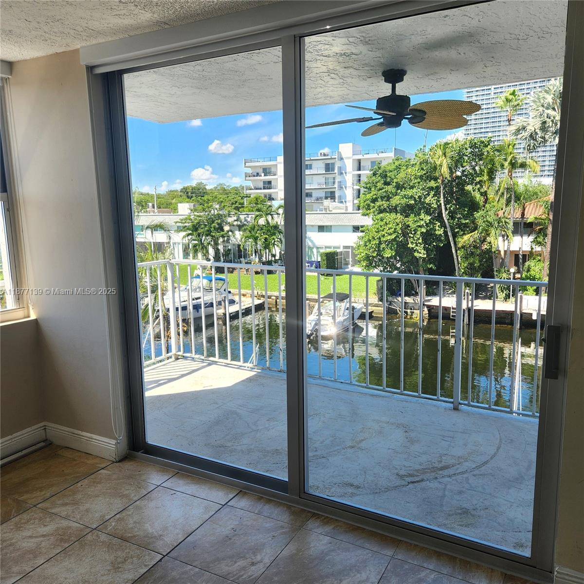 REEF WEST CONDO - Residential Lease