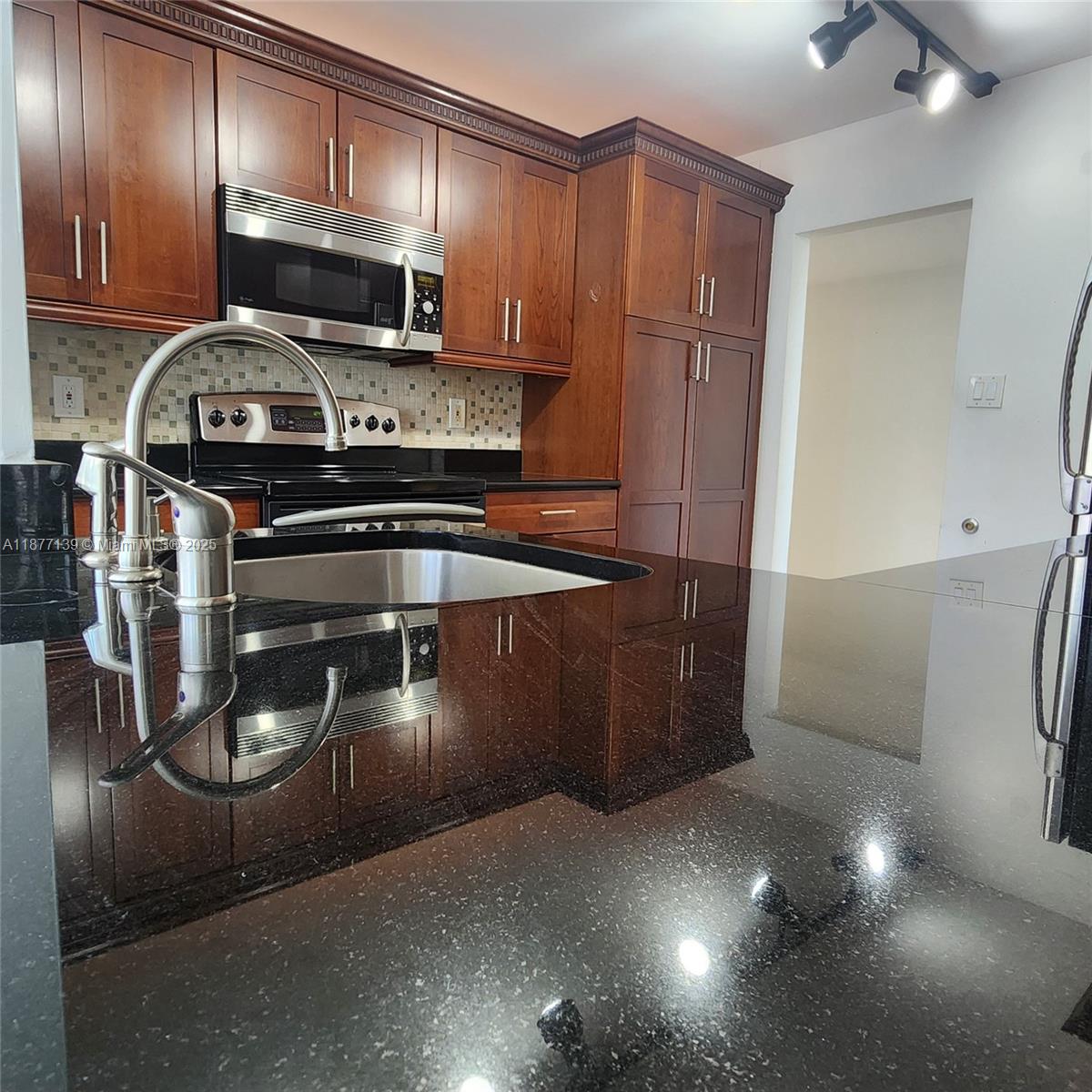 REEF WEST CONDO - Residential Lease