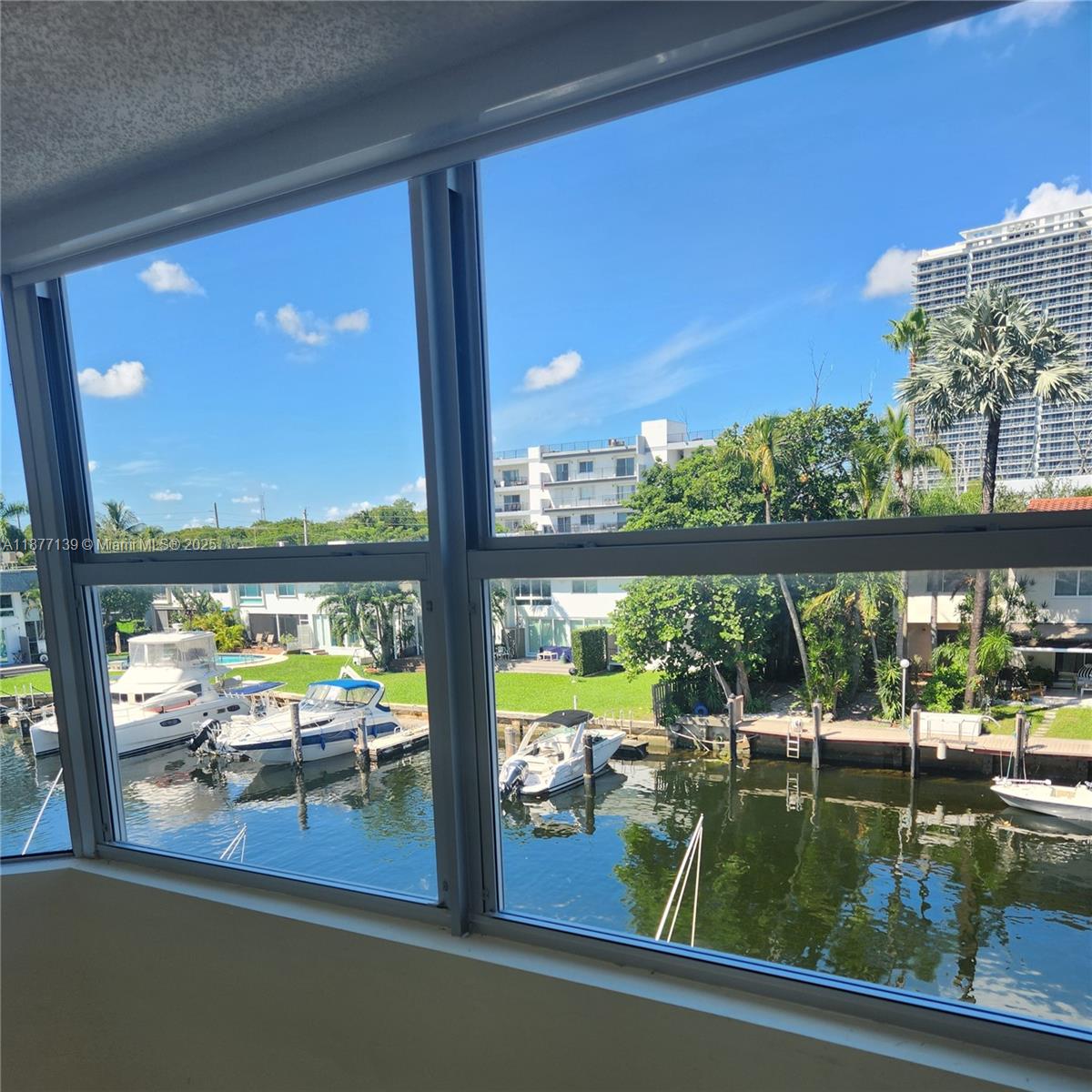 REEF WEST CONDO - Residential Lease