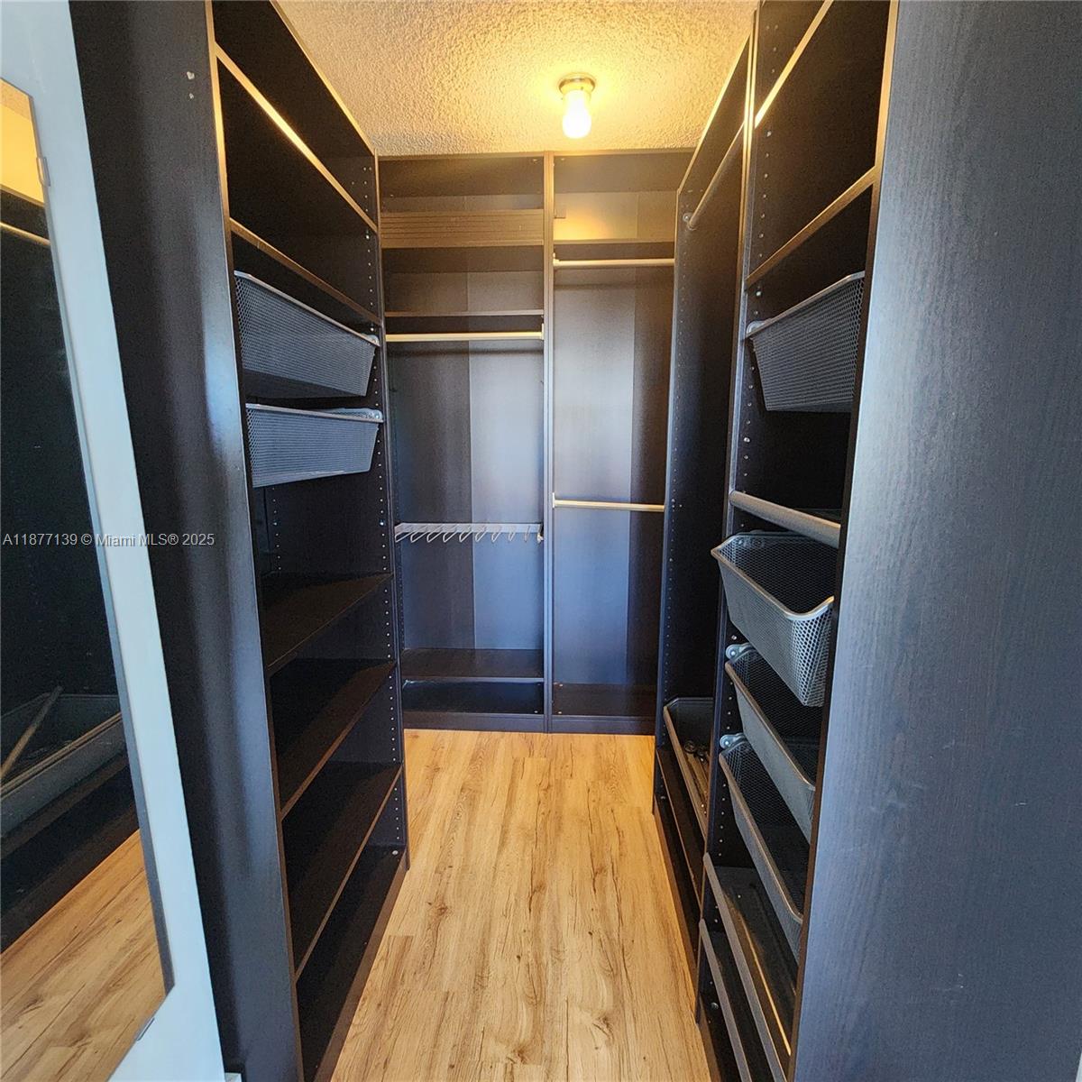 REEF WEST CONDO - Residential Lease