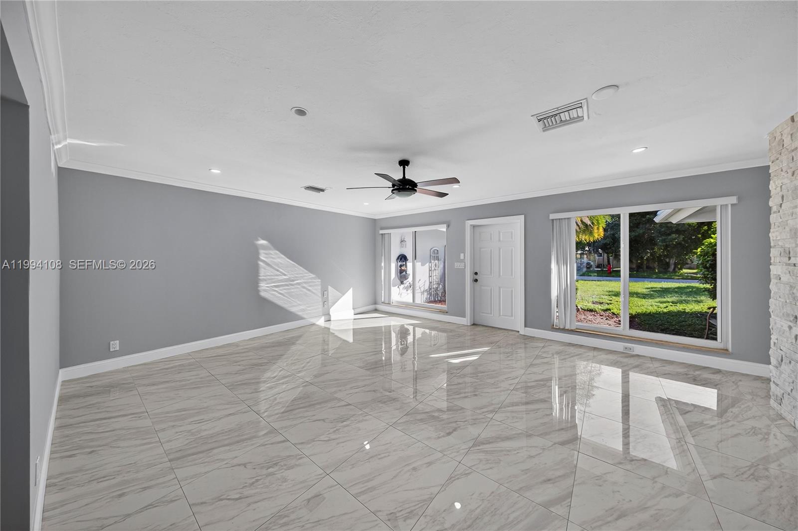 CORAL SHORES AMEND PLAT - Residential