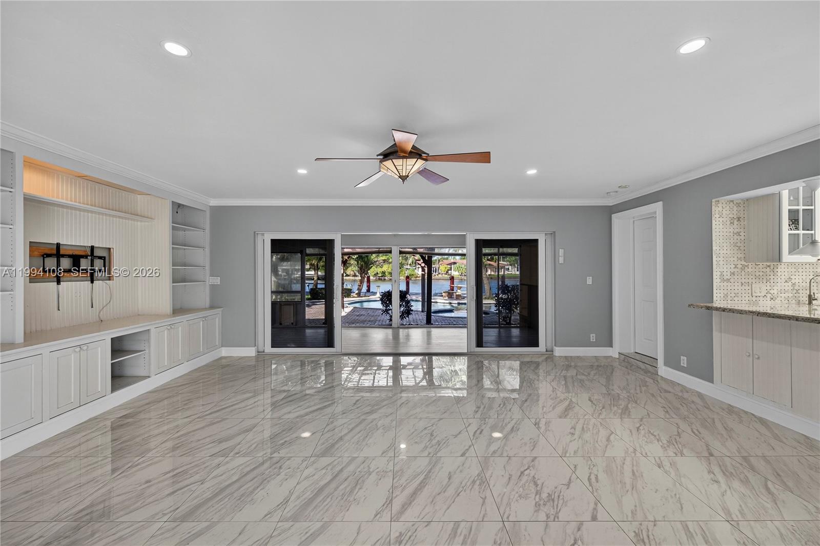 CORAL SHORES AMEND PLAT - Residential