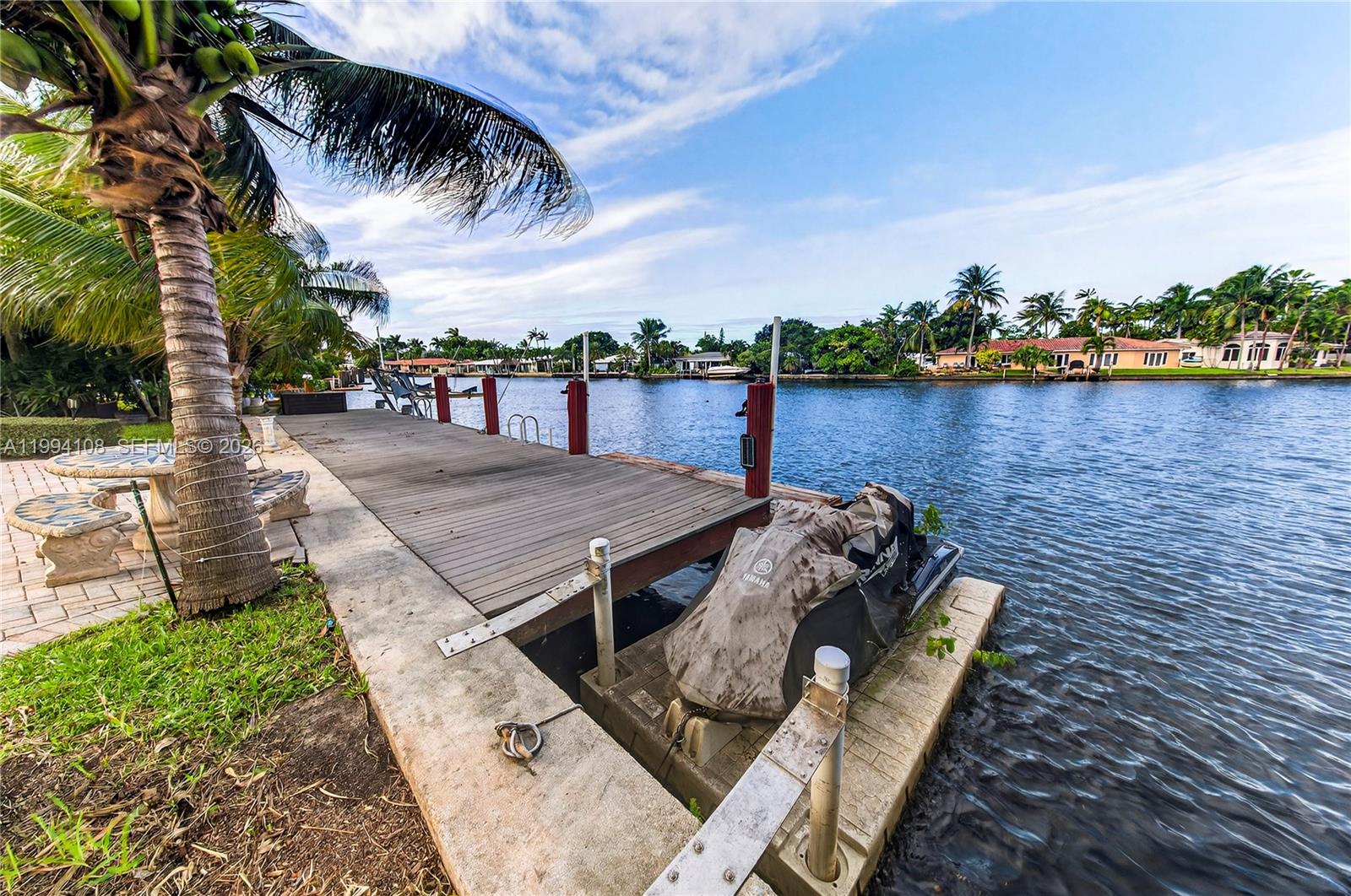 CORAL SHORES AMEND PLAT - Residential