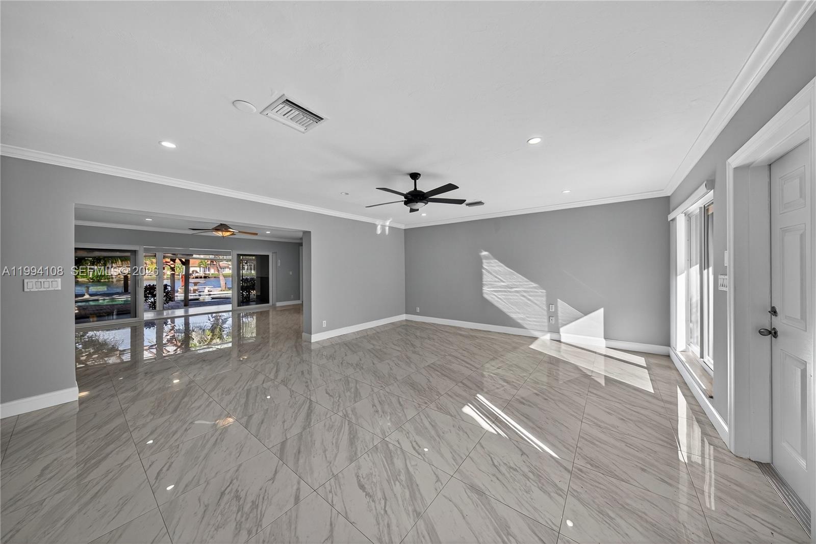 CORAL SHORES AMEND PLAT - Residential