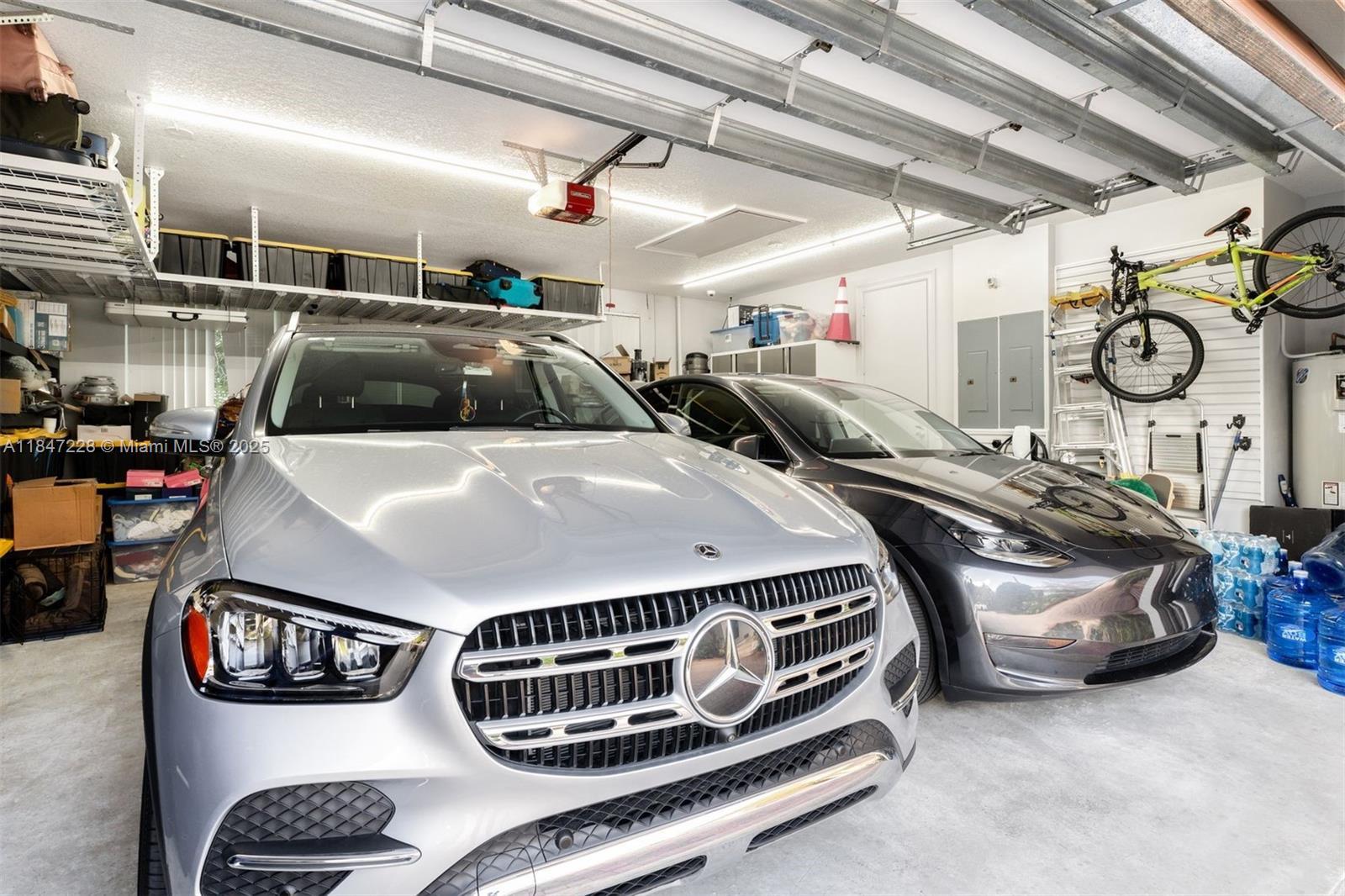 HOLLYWOOD HILLS NORTH SEC - Residential