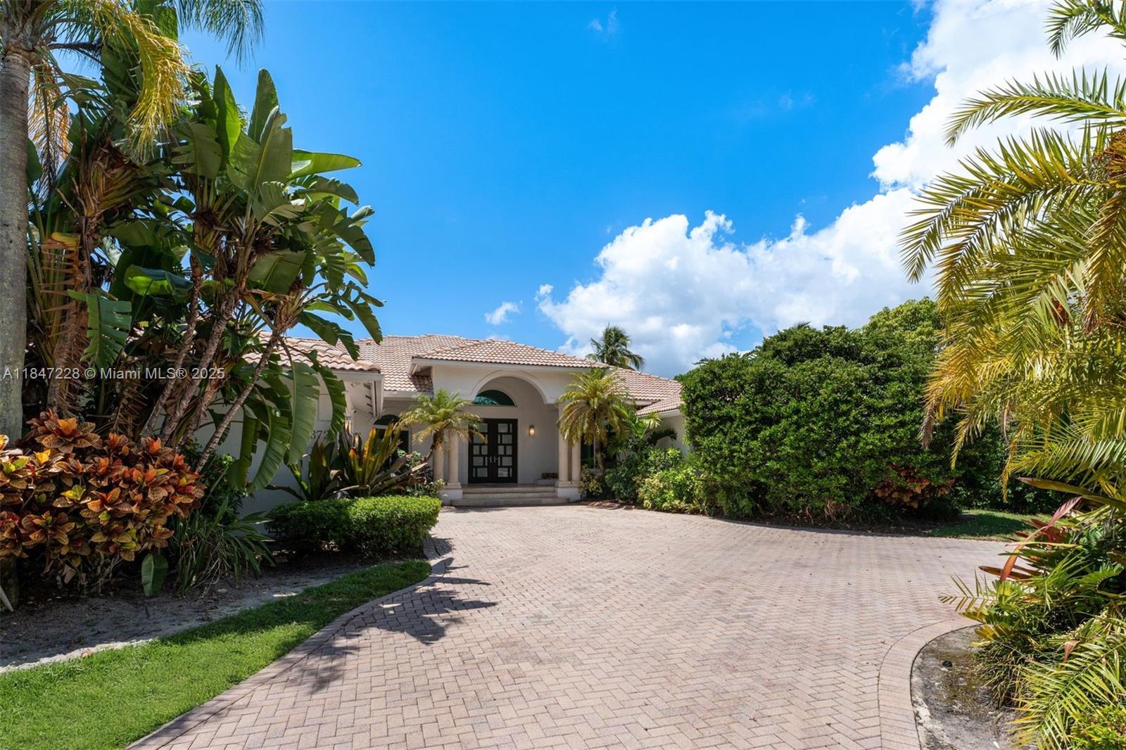 HOLLYWOOD HILLS NORTH SEC - Residential