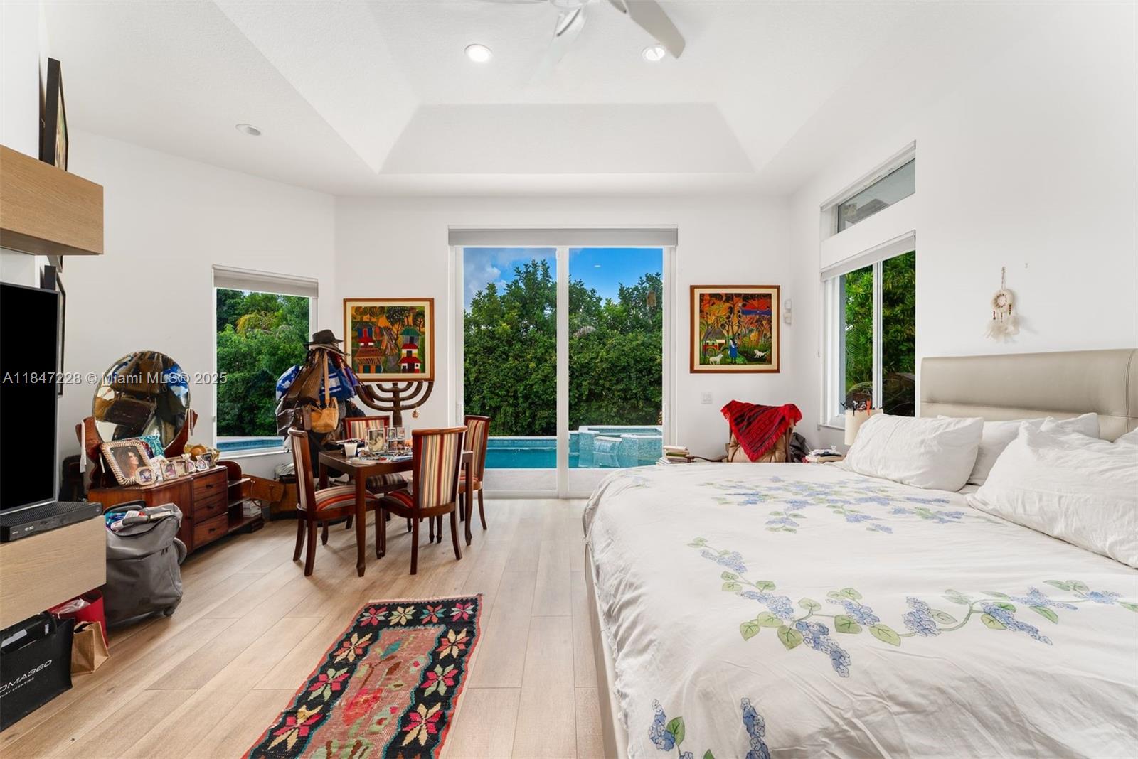 HOLLYWOOD HILLS NORTH SEC - Residential