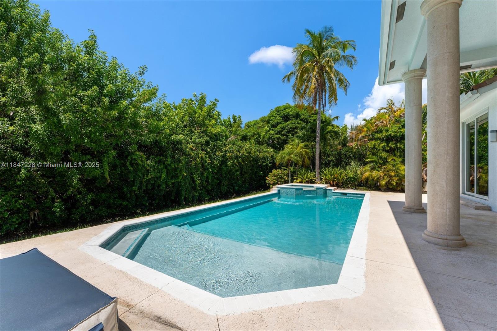 HOLLYWOOD HILLS NORTH SEC - Residential