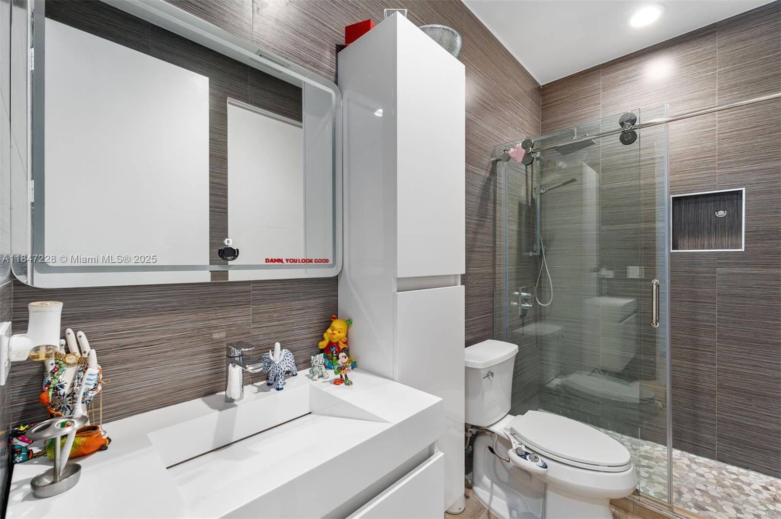 HOLLYWOOD HILLS NORTH SEC - Residential