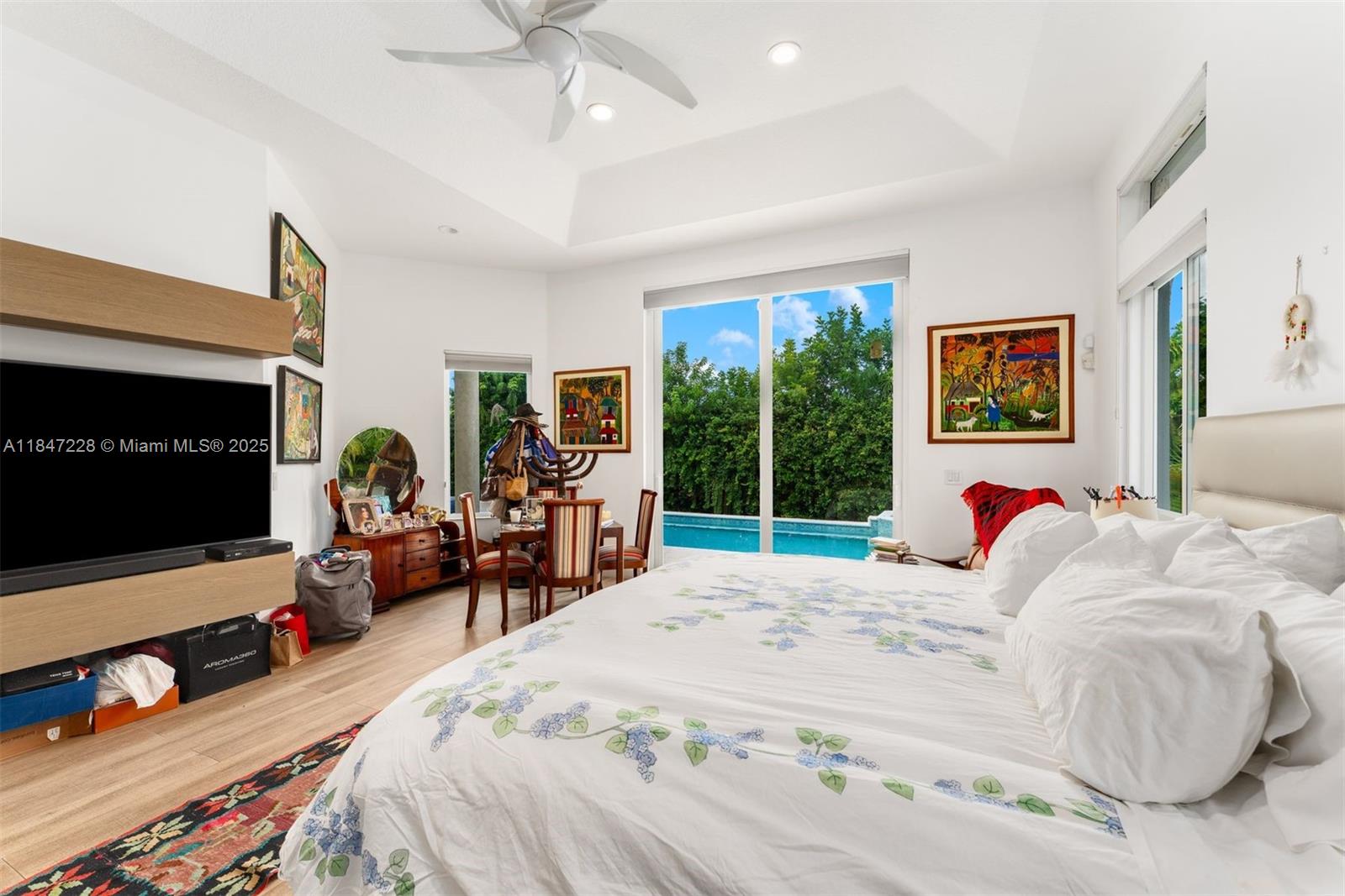 HOLLYWOOD HILLS NORTH SEC - Residential