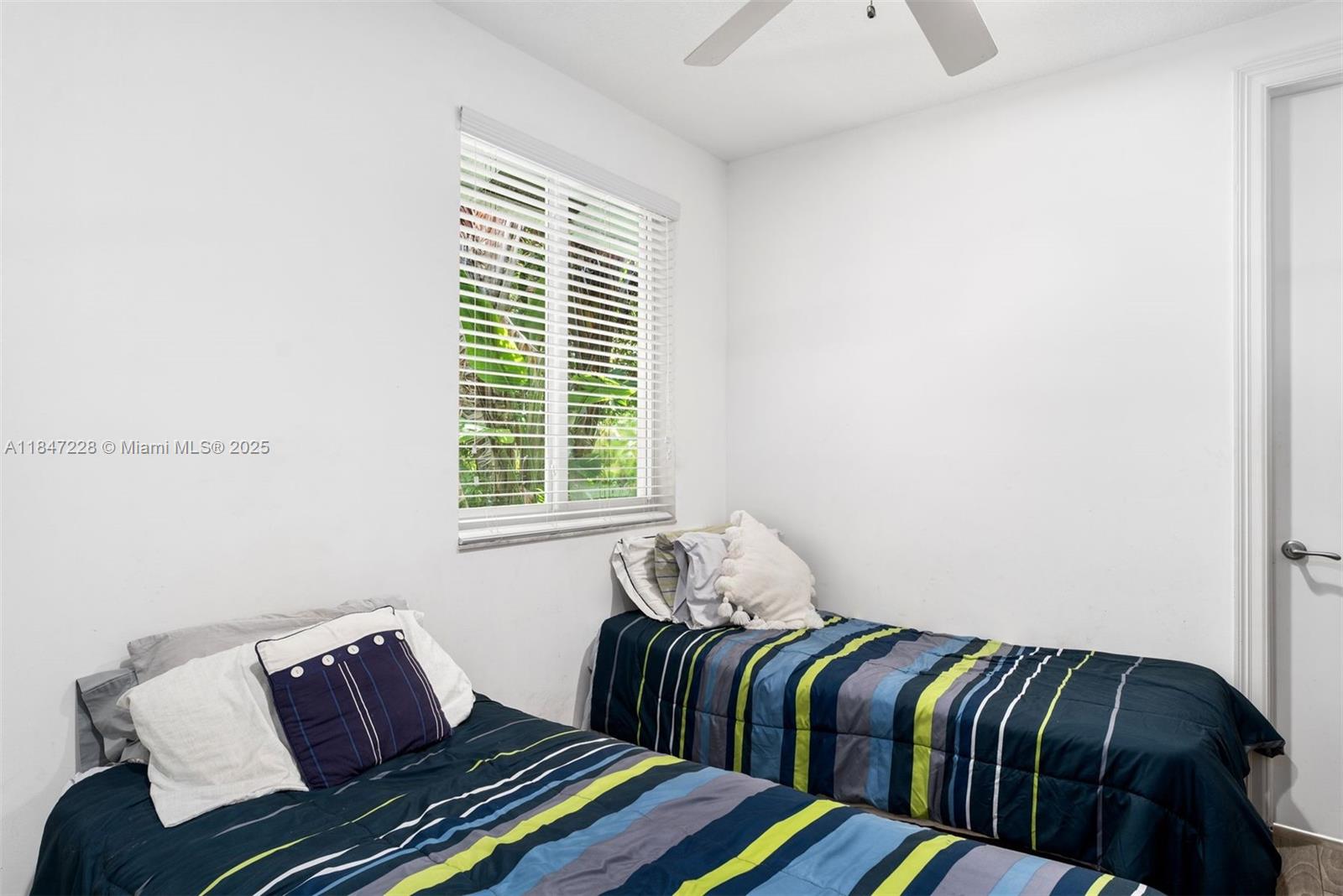 HOLLYWOOD HILLS NORTH SEC - Residential