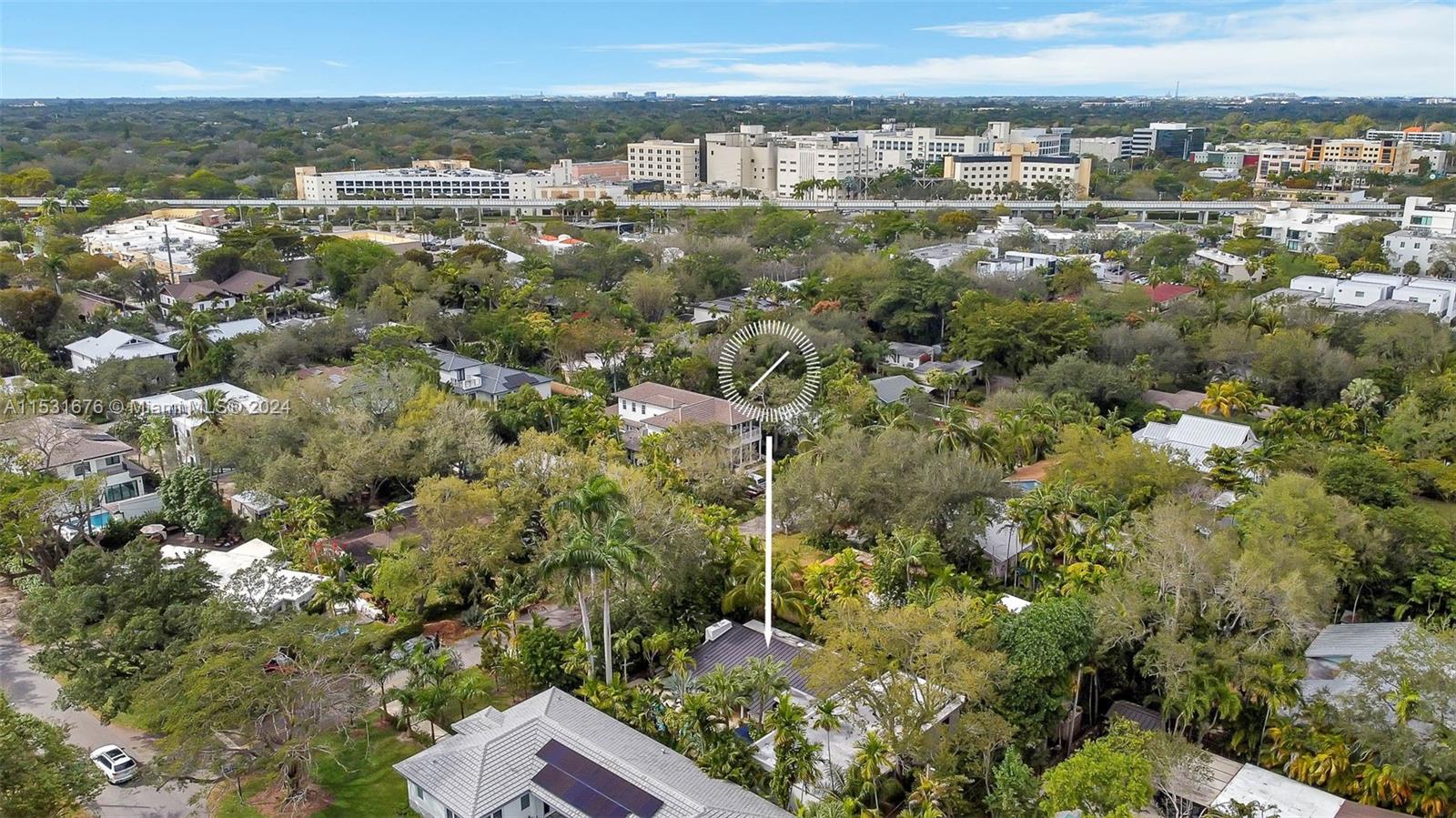 PINECREST VILLAS - Residential